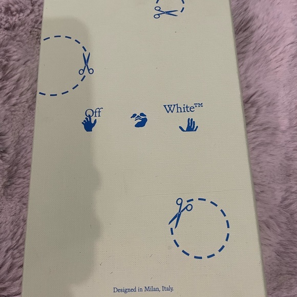 Off-White Logo Print Zip-Around Unisex Wallet - Picture 13 of 13